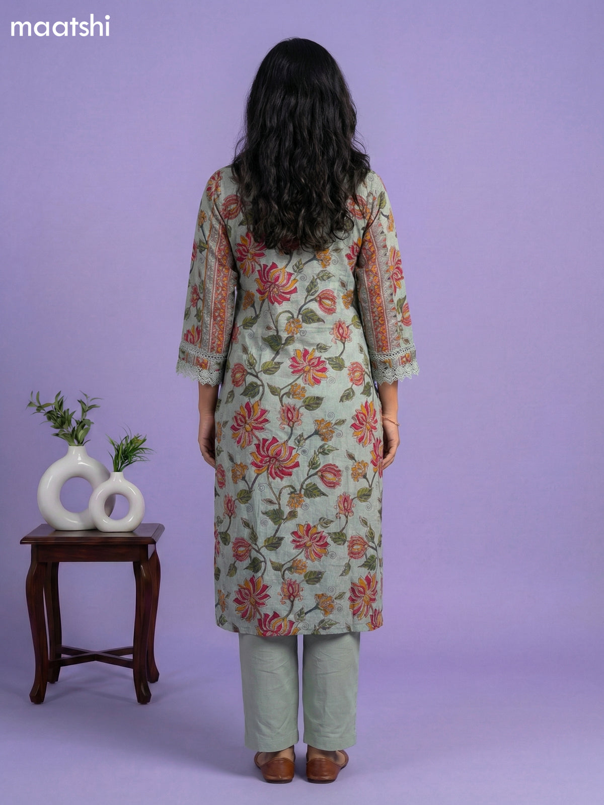 Pastel Green Linen Cotton Kalamkari Printed & Lace Work Straight Suit