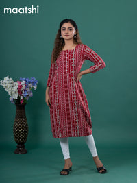 Cotton readymade kurti maroon and off white with allover prints & simple neck pattern without pant