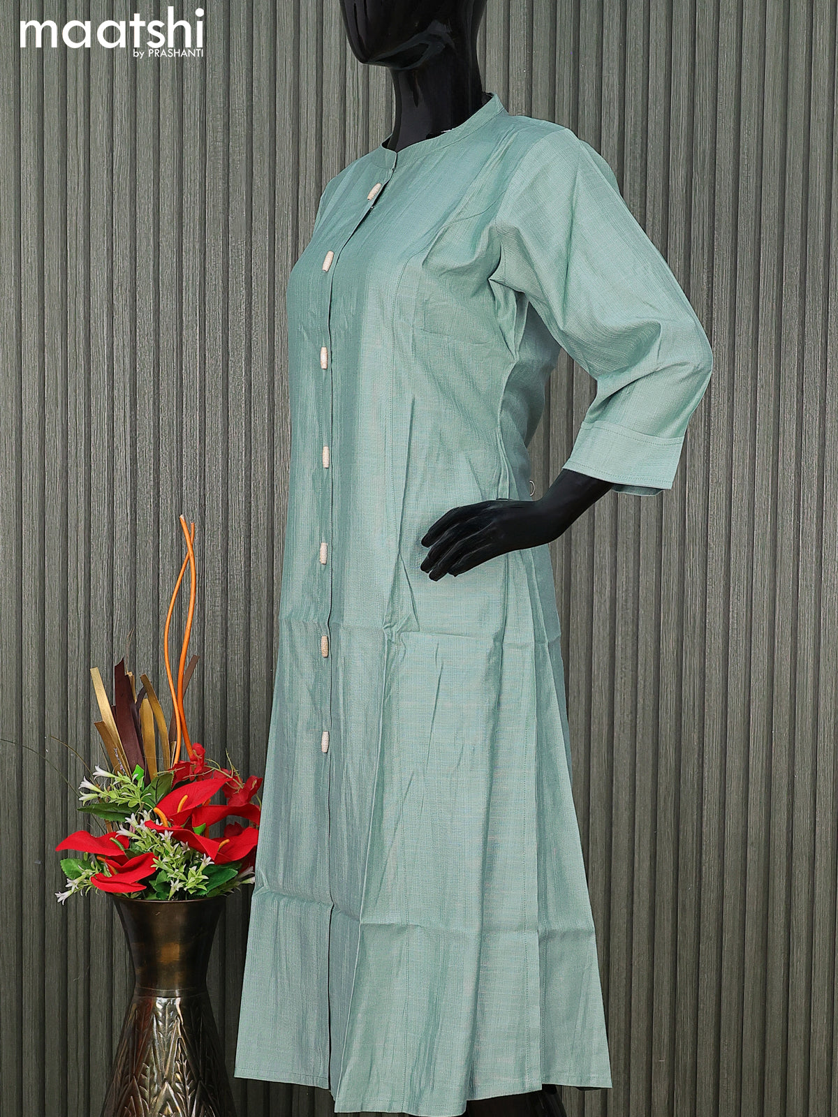 Rayon readymade kurti pastel shade with simple neck pattern without pant