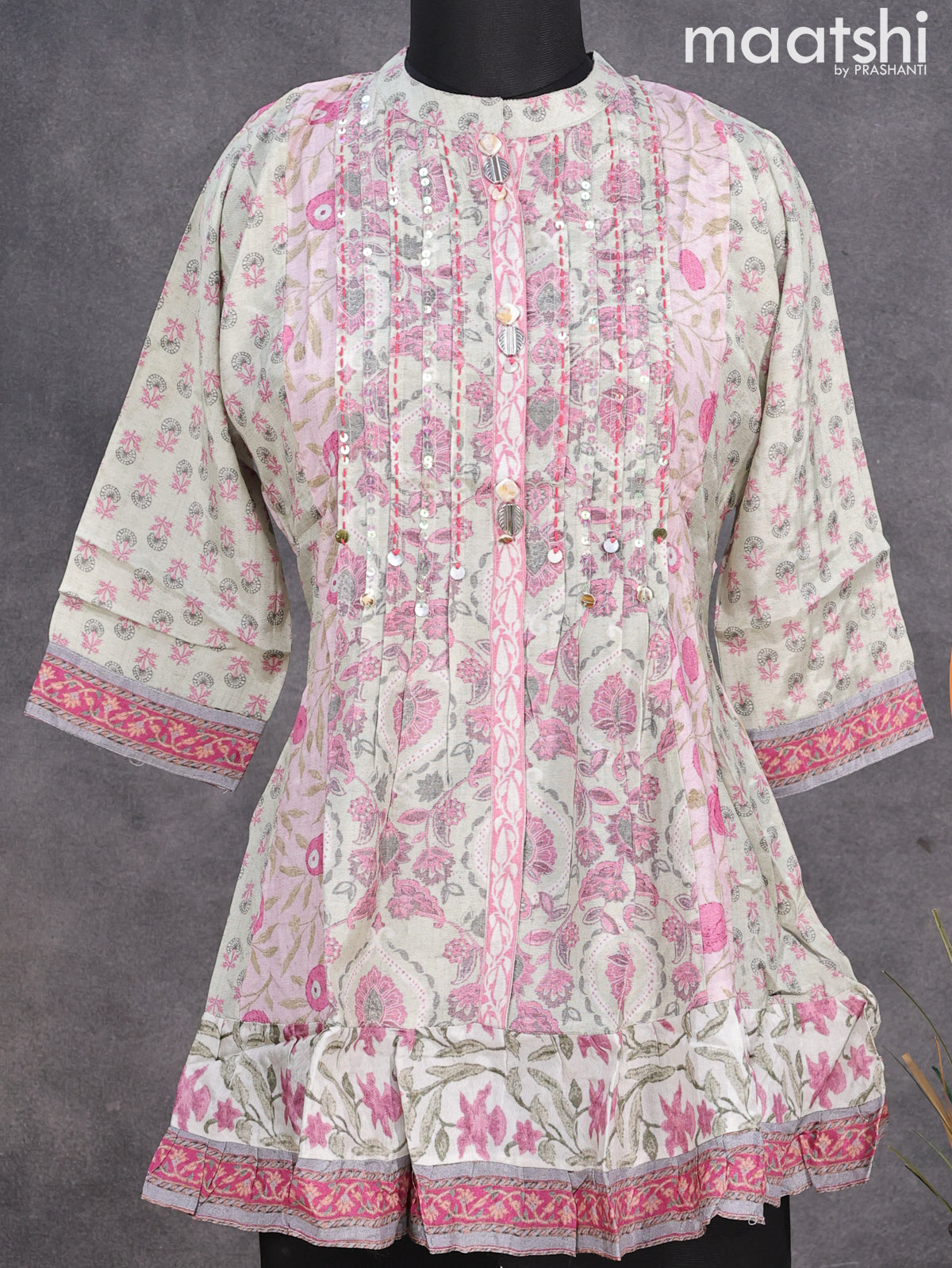 Muslin readymade short kurti baby pink with floral prints & sequin work neck pattern without pant