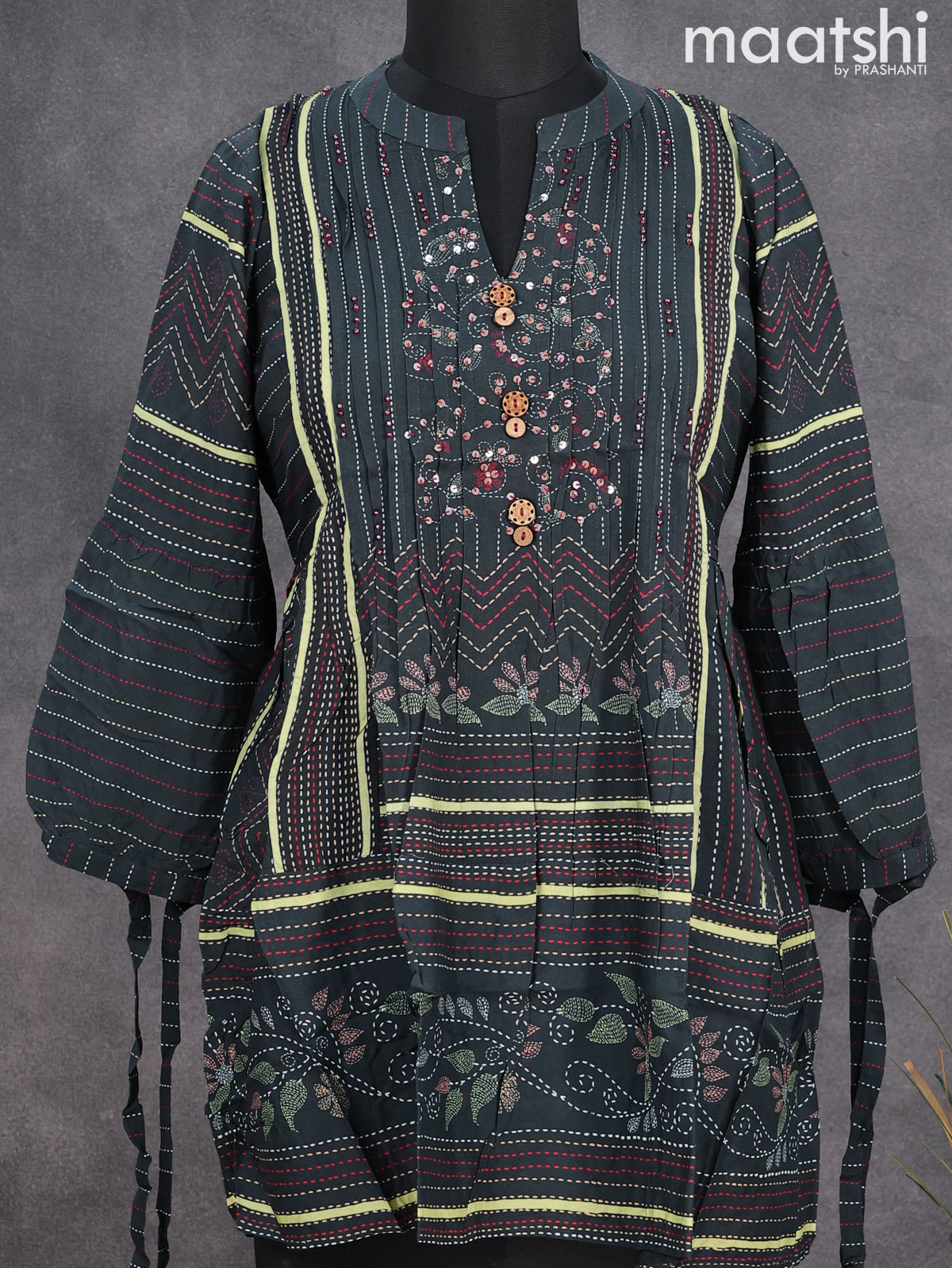 Cotton readymade short kurti black with floral prints & beaded work neck pattern without pant