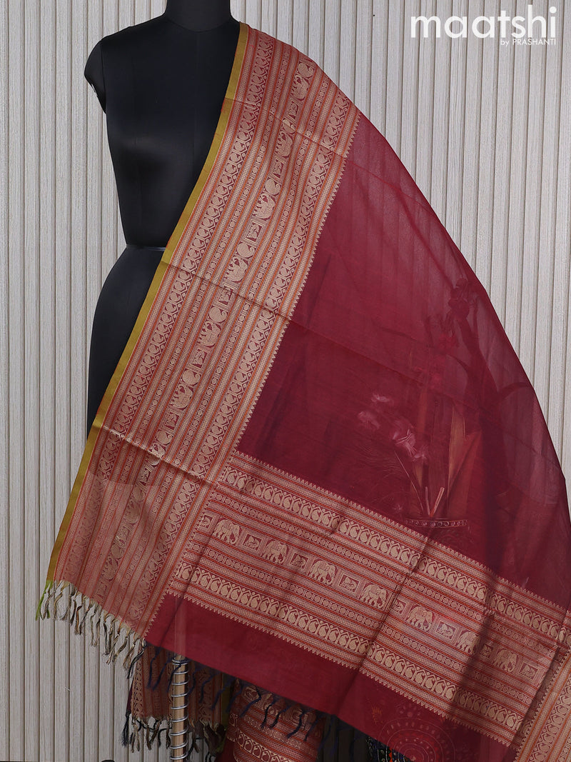 Kanchi cotton dupatta maroon and light green with plain body and long thread woven border
