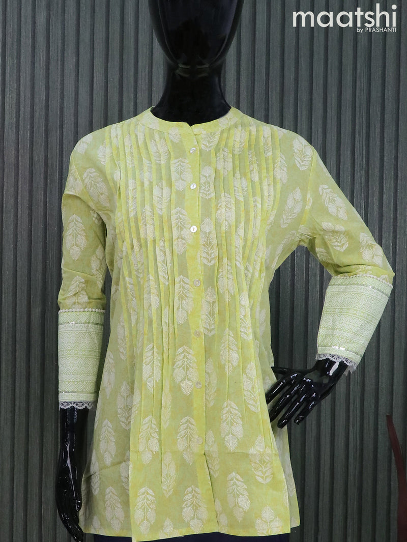 Kalamkari Short Kurti WS516 | Short kurti, Short top designs, Short kurti  designs