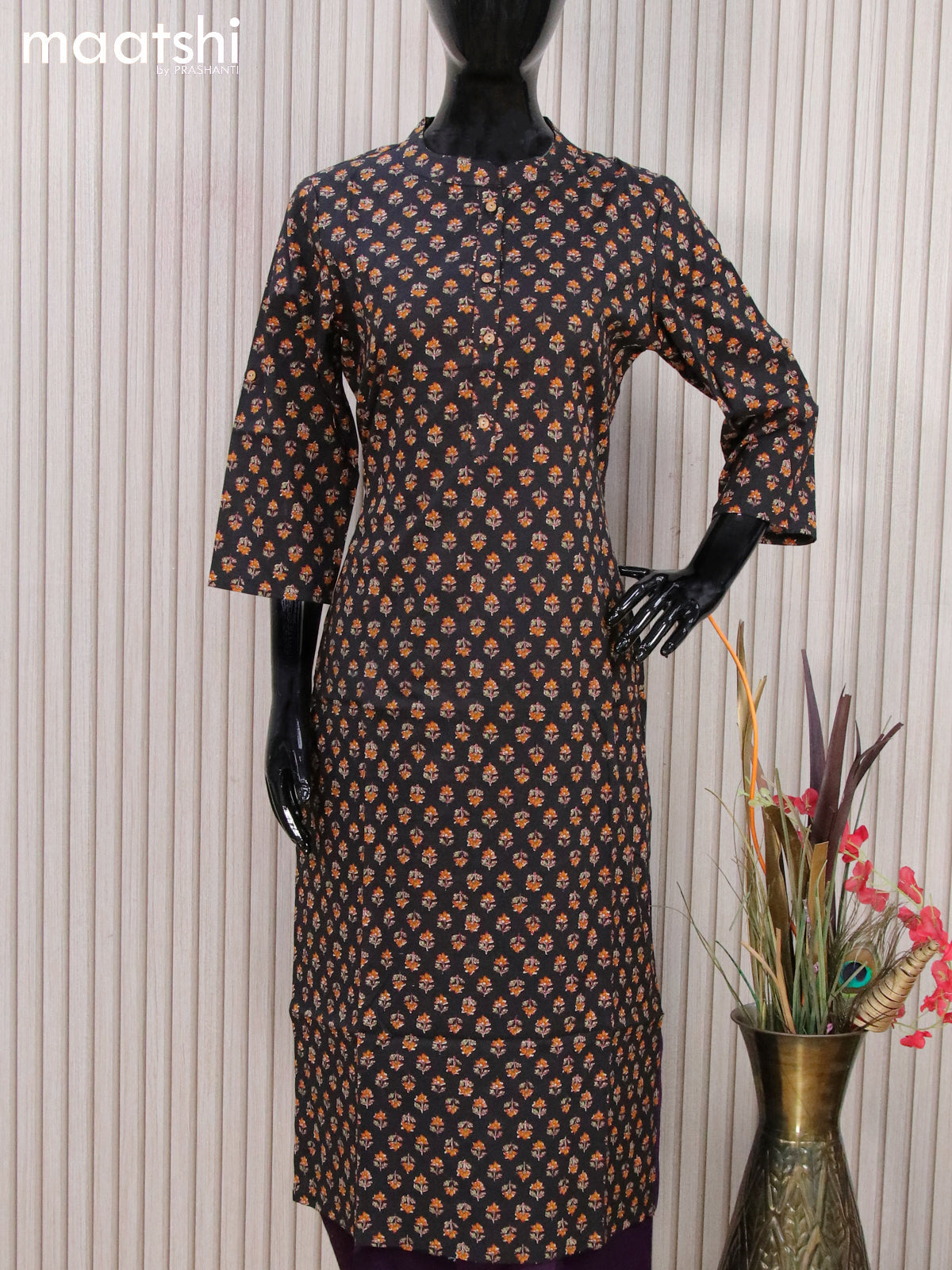 Cotton readymade kurti black with allover floral butta prints without pant