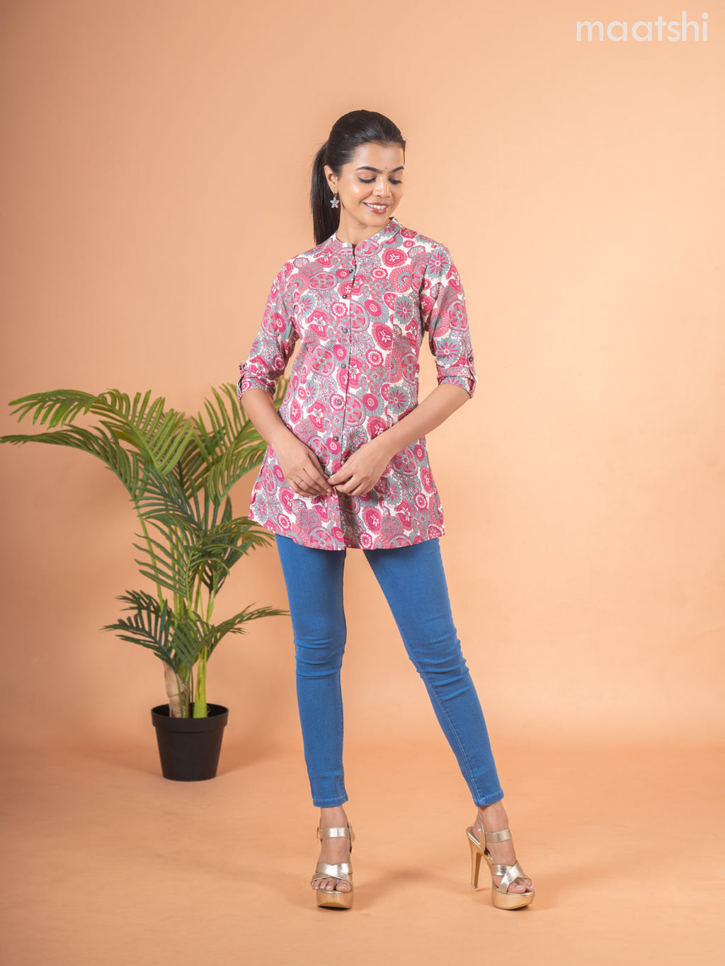 Cotton readymade short kurti cream and maroon with allover prints & collar neck pattern and without pant