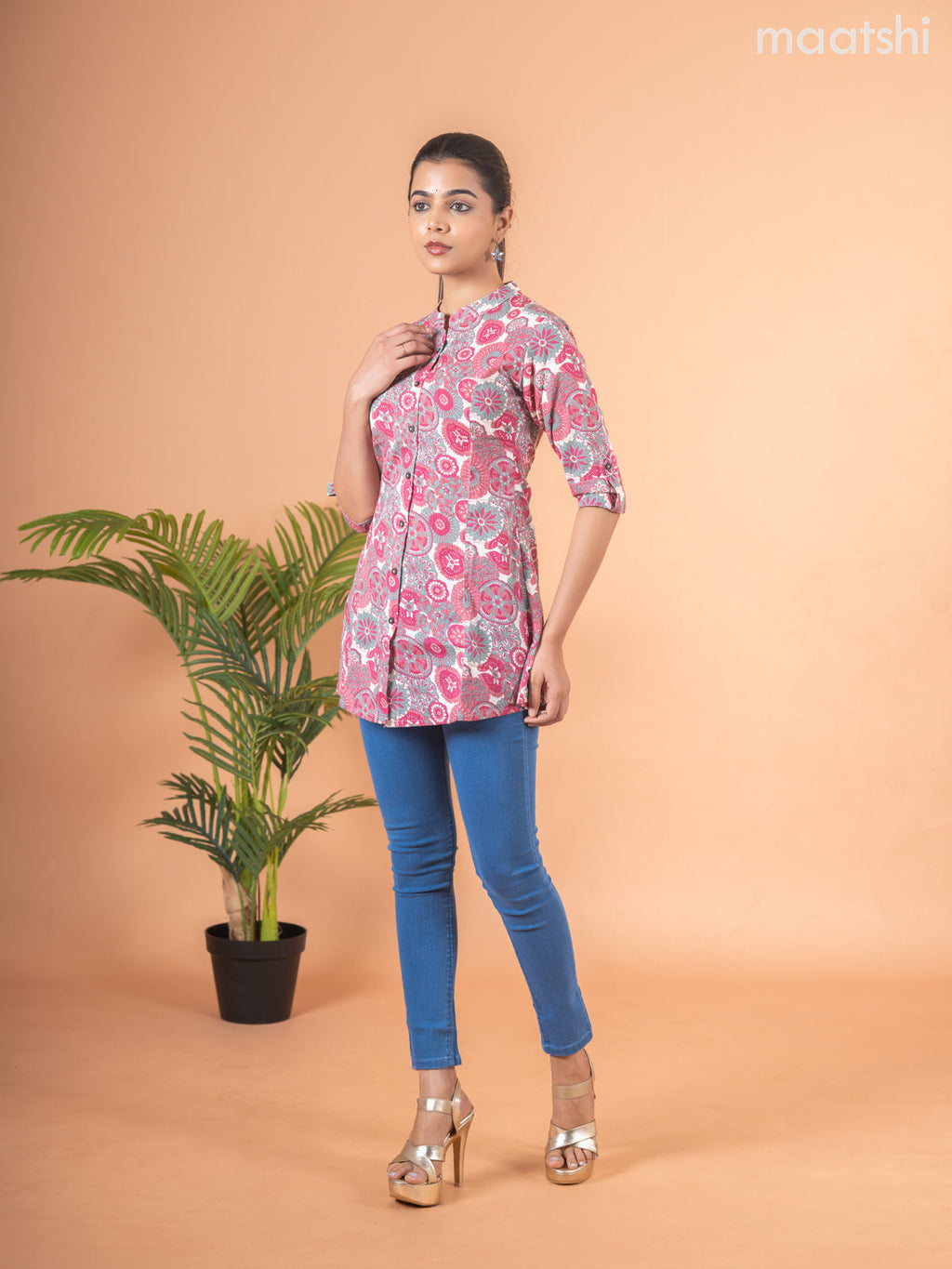 Cotton readymade short kurti cream and maroon with allover prints & collar neck pattern and without pant