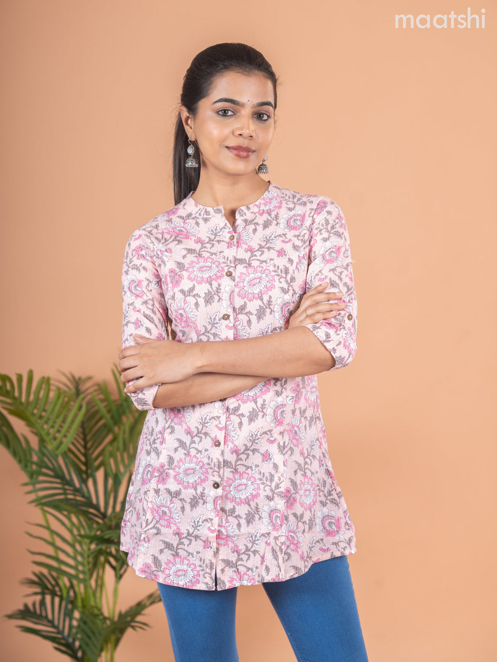 Cotton readymade short kurti baby pink with allover floral prints & thread stripes collar neck pattern and without pant