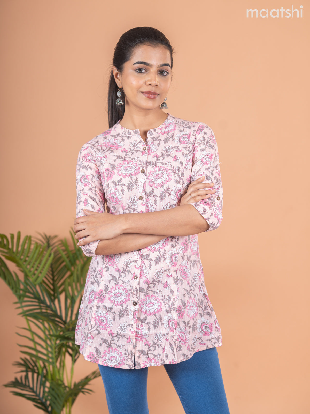 Cotton readymade short kurti baby pink with allover floral prints & thread stripes collar neck pattern and without pant