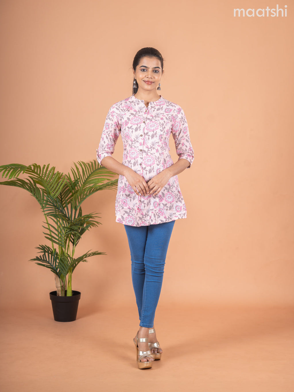 Cotton readymade short kurti baby pink with allover floral prints & thread stripes collar neck pattern and without pant