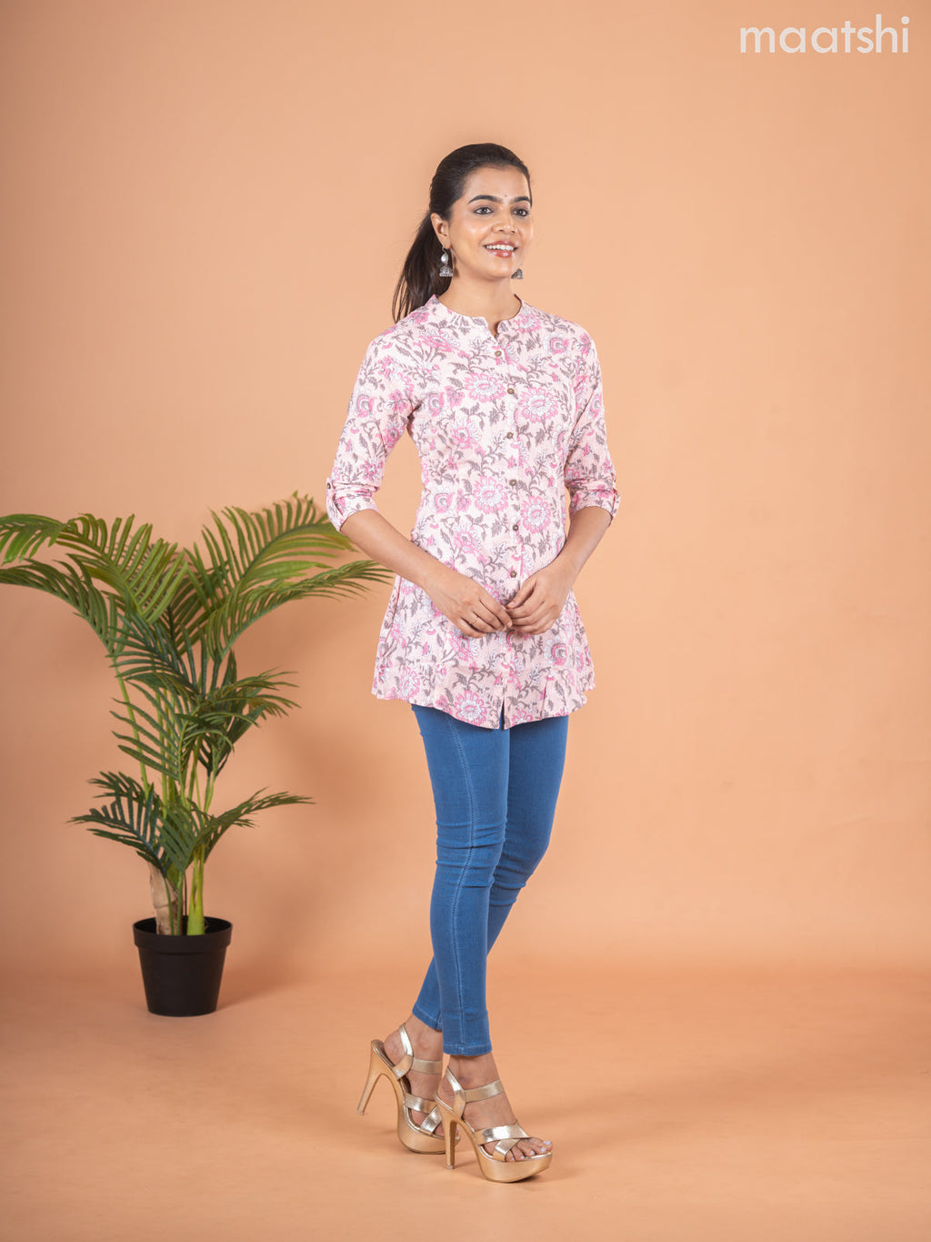 Cotton readymade short kurti baby pink with allover floral prints & thread stripes collar neck pattern and without pant