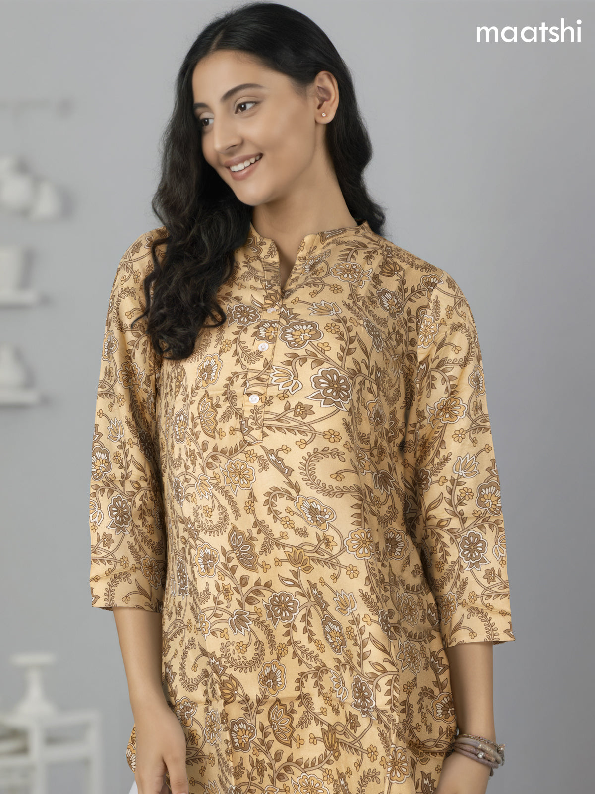 Soft cotton readymade short kurti sandal with allover floral prints & collar neck pattern and without pant