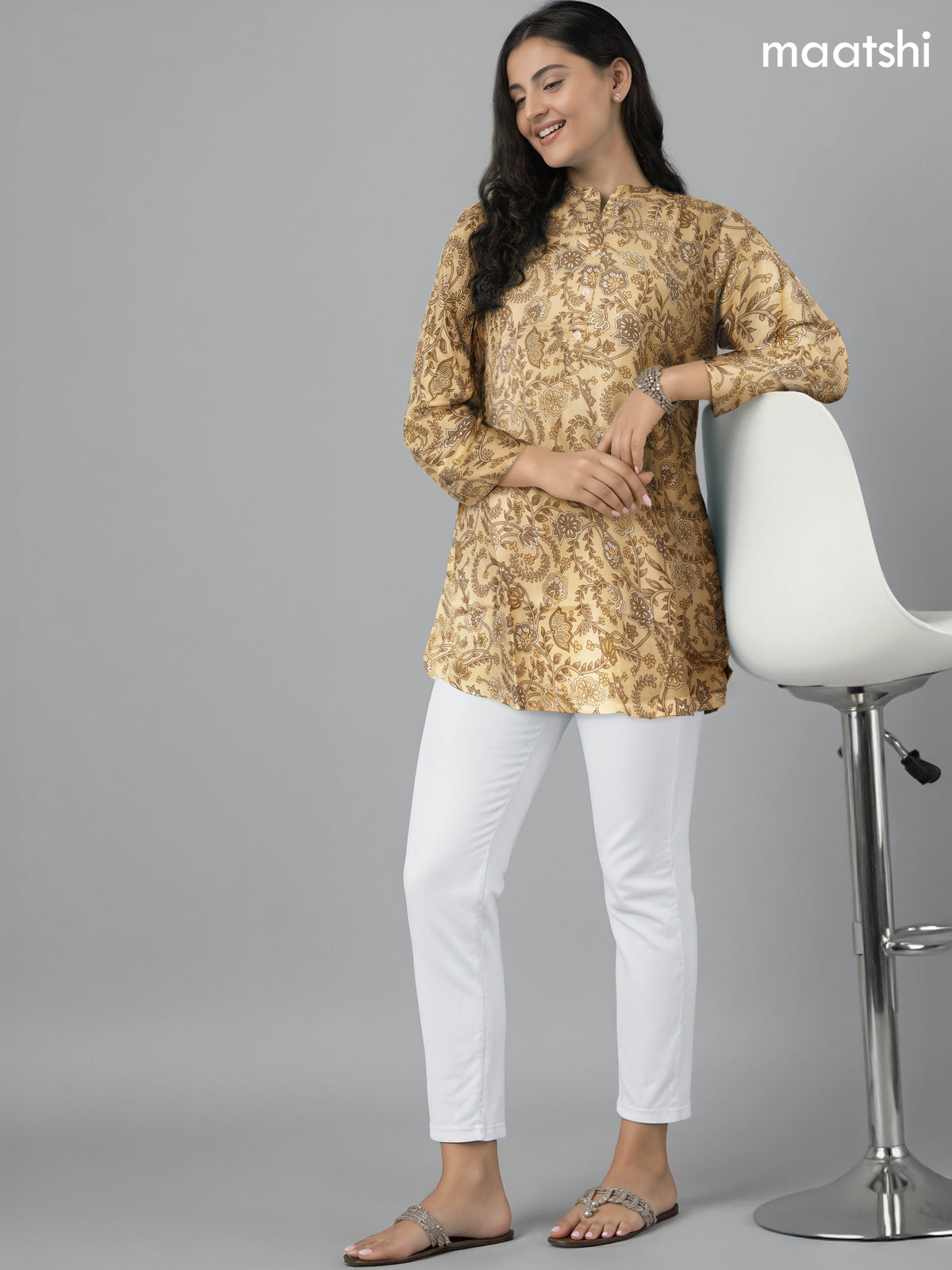 Soft cotton readymade short kurti sandal with allover floral prints & collar neck pattern and without pant