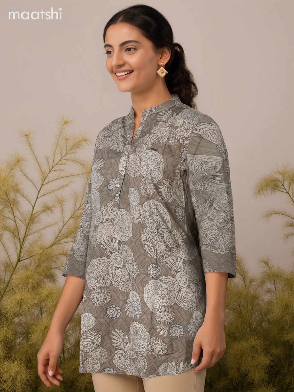 Soft cotton readymade short kurti grey shade with allover prints & collar neck pattern and without pant