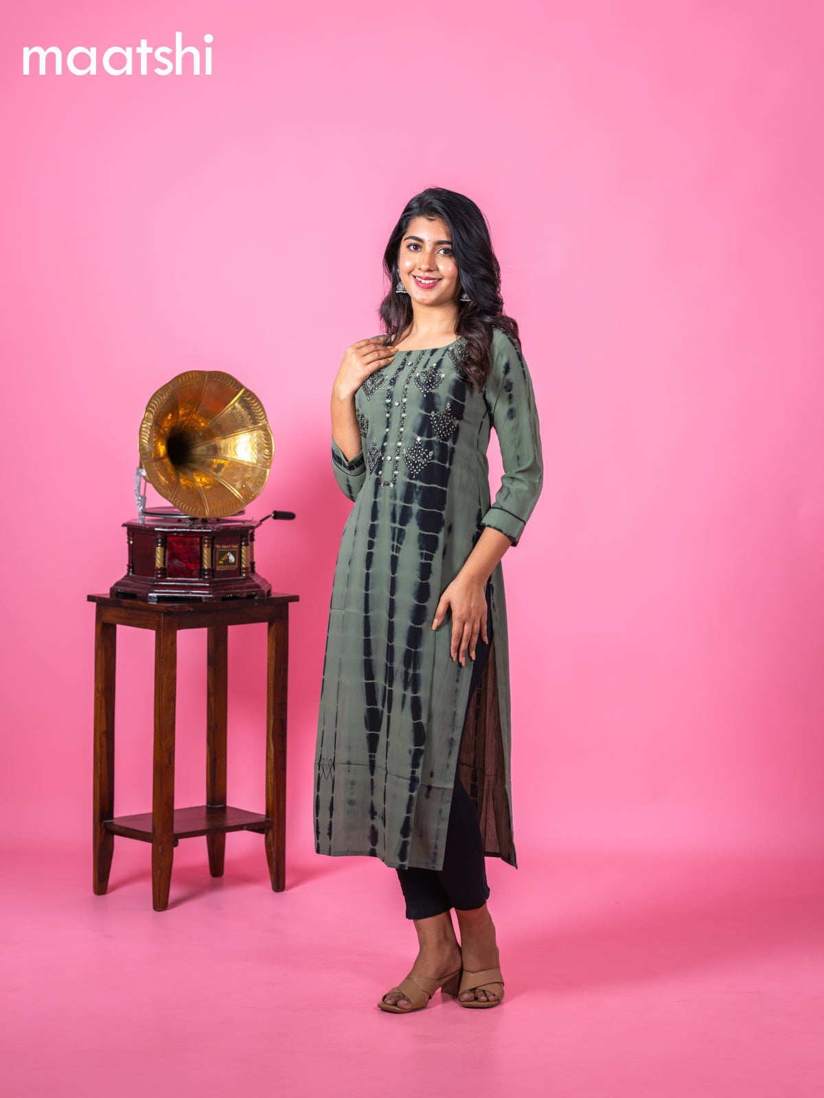 Chiffon kurti pastel green with tie and dye prints & mirror embroidery work neck pattern and without pant