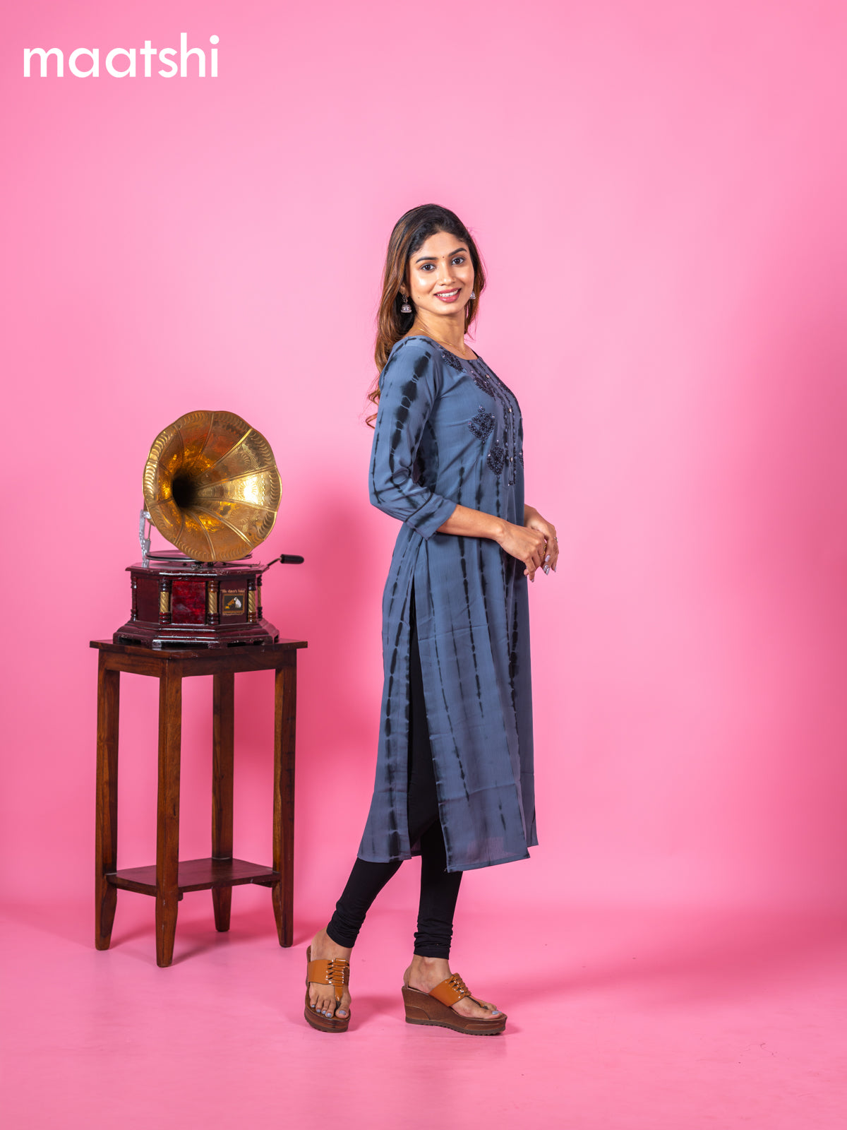 Chiffon kurti grey with tie and dye prints & mirror embroidery work neck pattern and without pant
