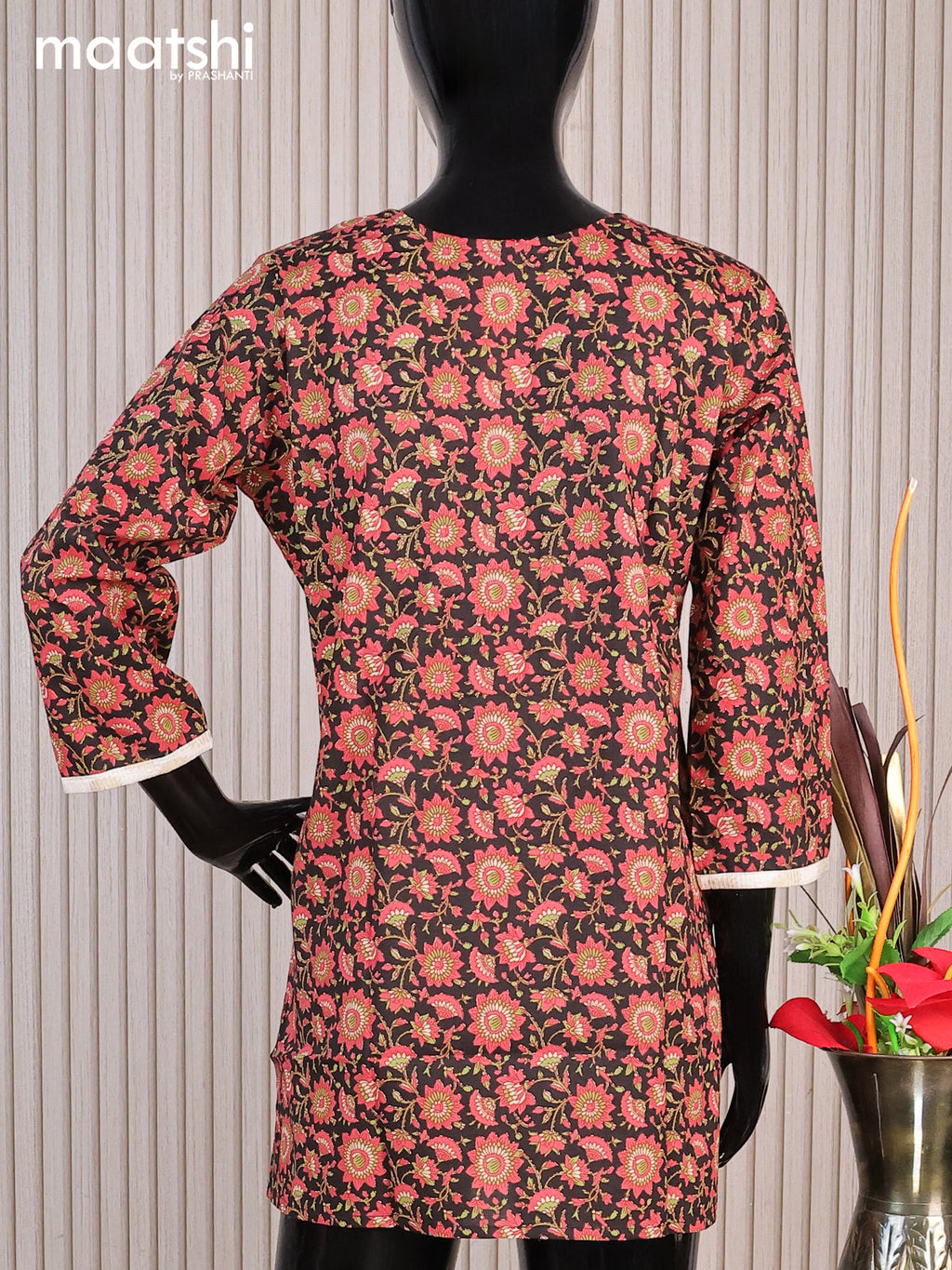 Cotton readymade short kurti black and tomato red with allover floral prints & patck work neck pattern without pant