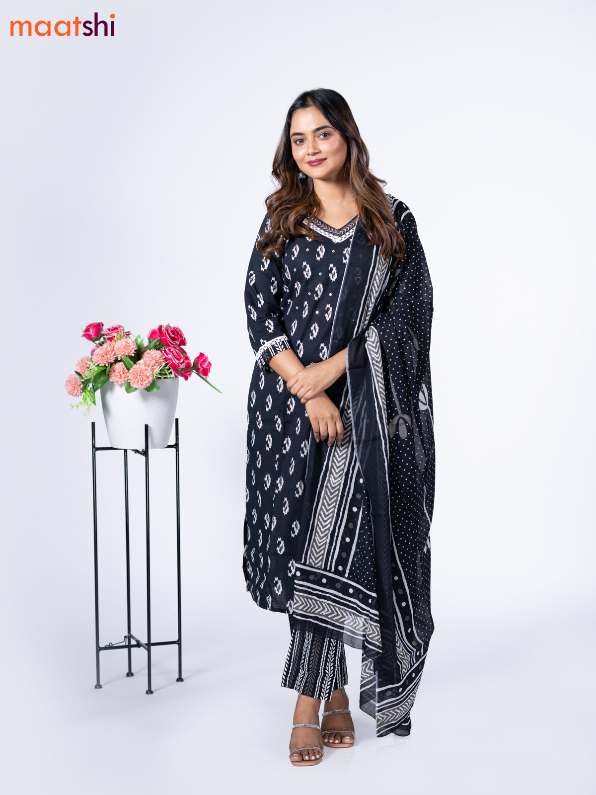 Cotton readymade salwar suit black and white with allover ikat butta prints mirror work & lace work v neck pattern and straight cut pant & dupatta