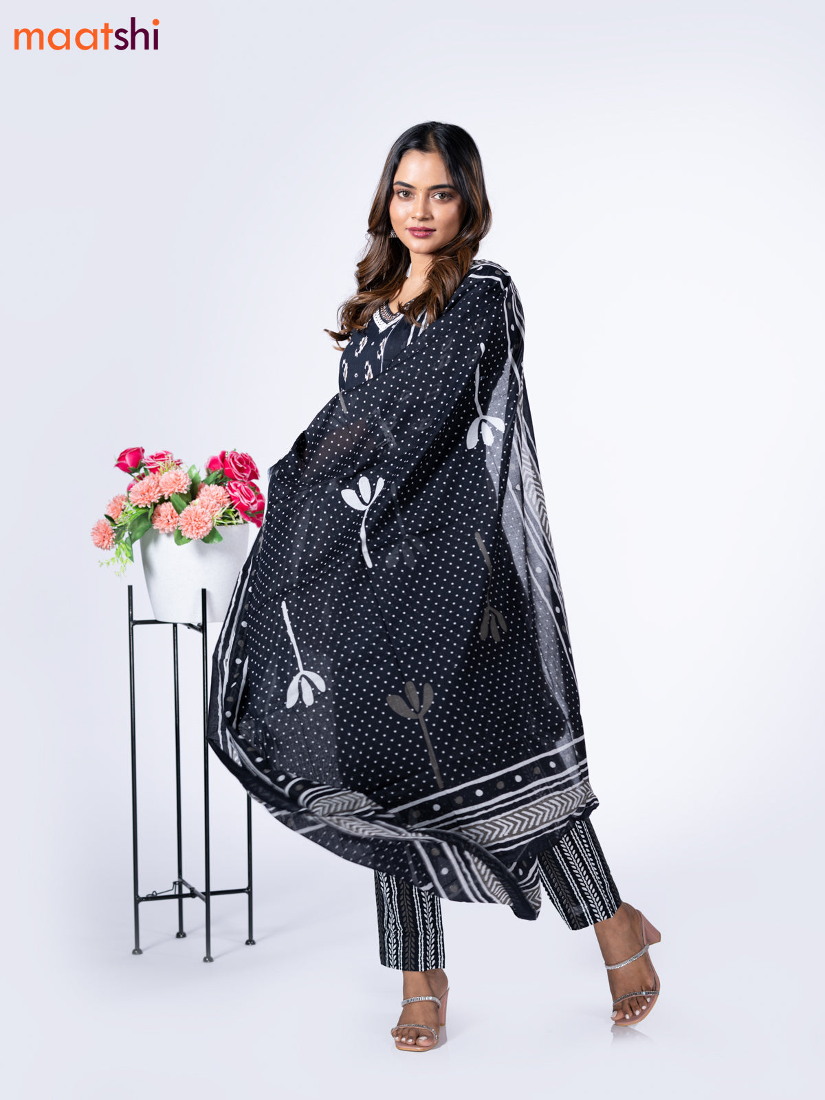 Cotton readymade salwar suit black and white with allover ikat butta prints mirror work & lace work v neck pattern and straight cut pant & dupatta
