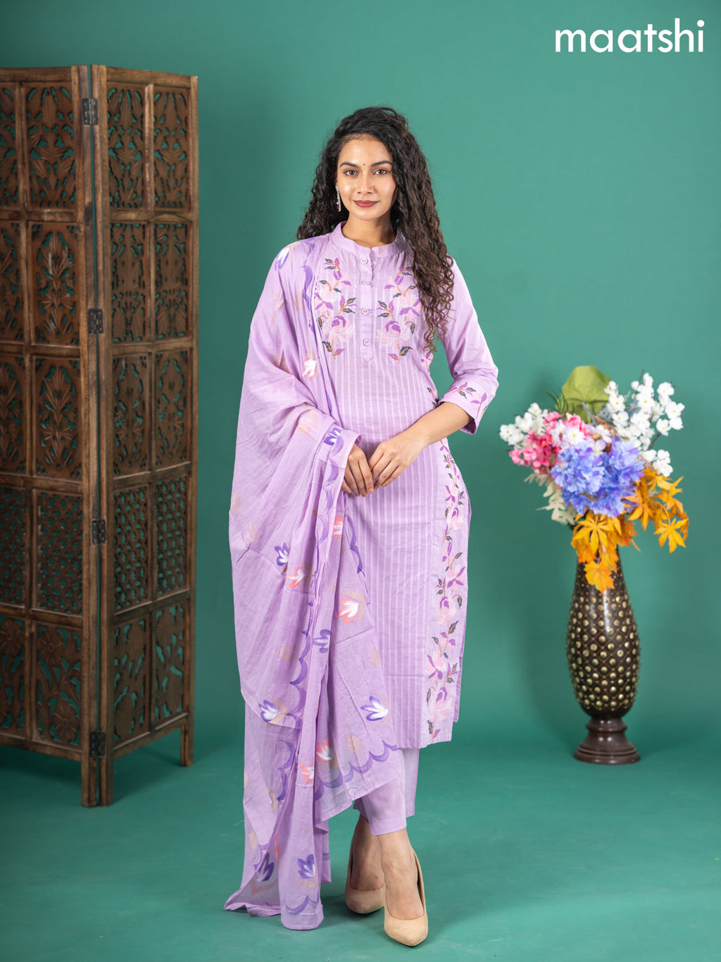 Cotton salwar suit lavender with floral embroidery work & simple neck pattern and straight cut pant & dupatta