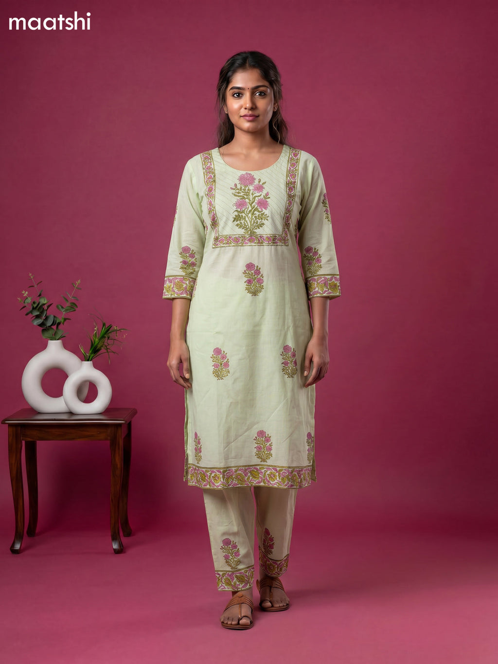 Mild Pista Green Cotton Floral Printed Straight Suit