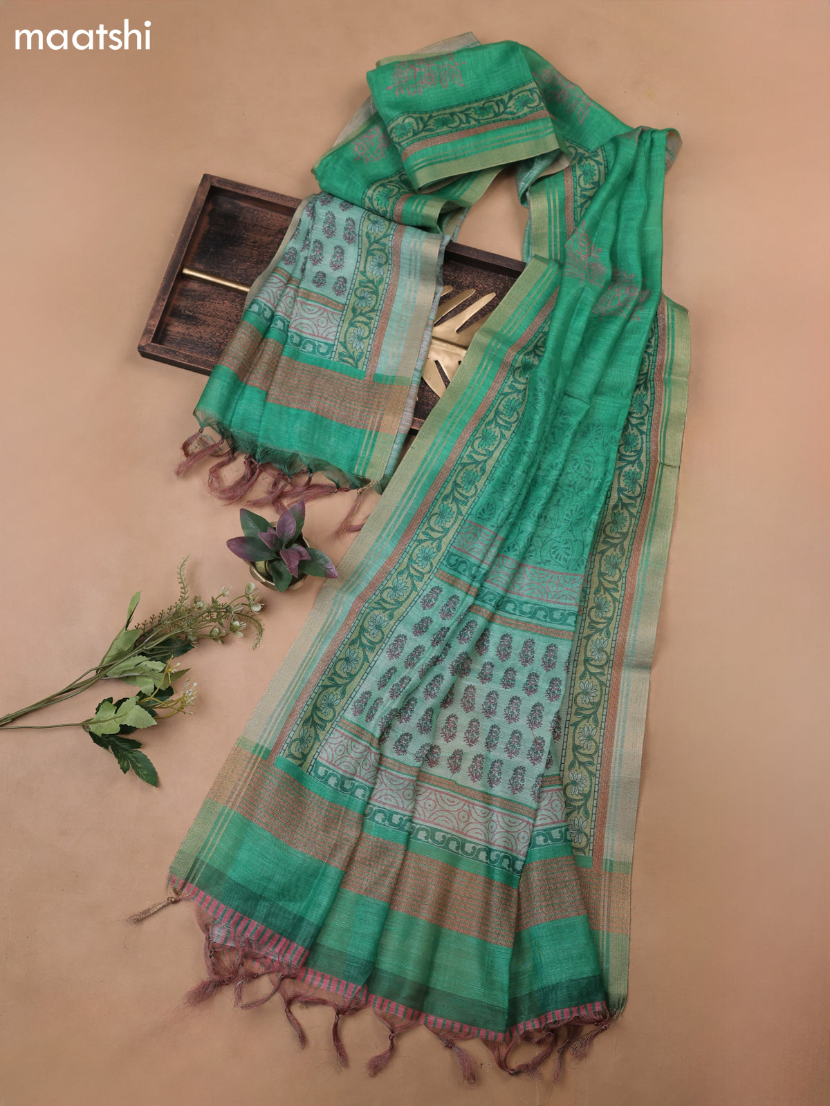Green Munga Cotton Dress Material Withallover Butta Prints & Embroidery Work Neck Pattern
