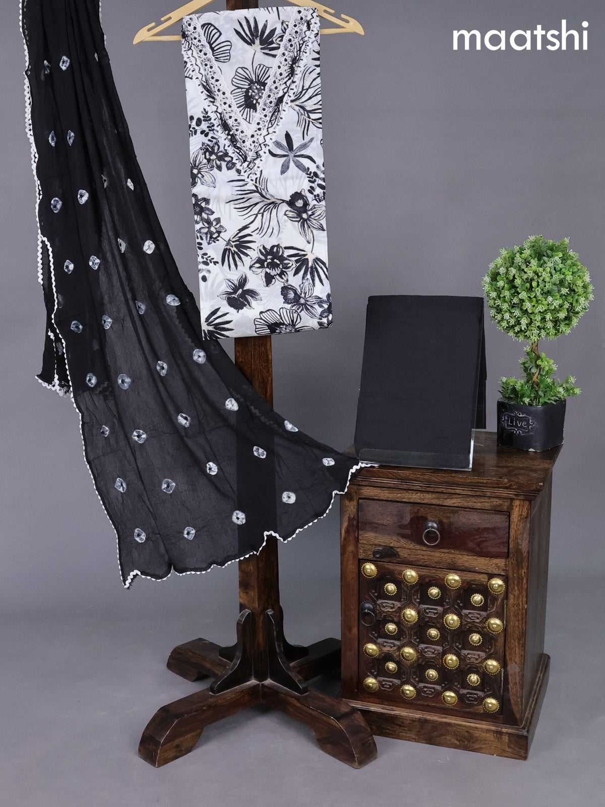 Cotton dress material off white and black with allover floral prints & lace work neck pattern and bottom & chiffon dupatta