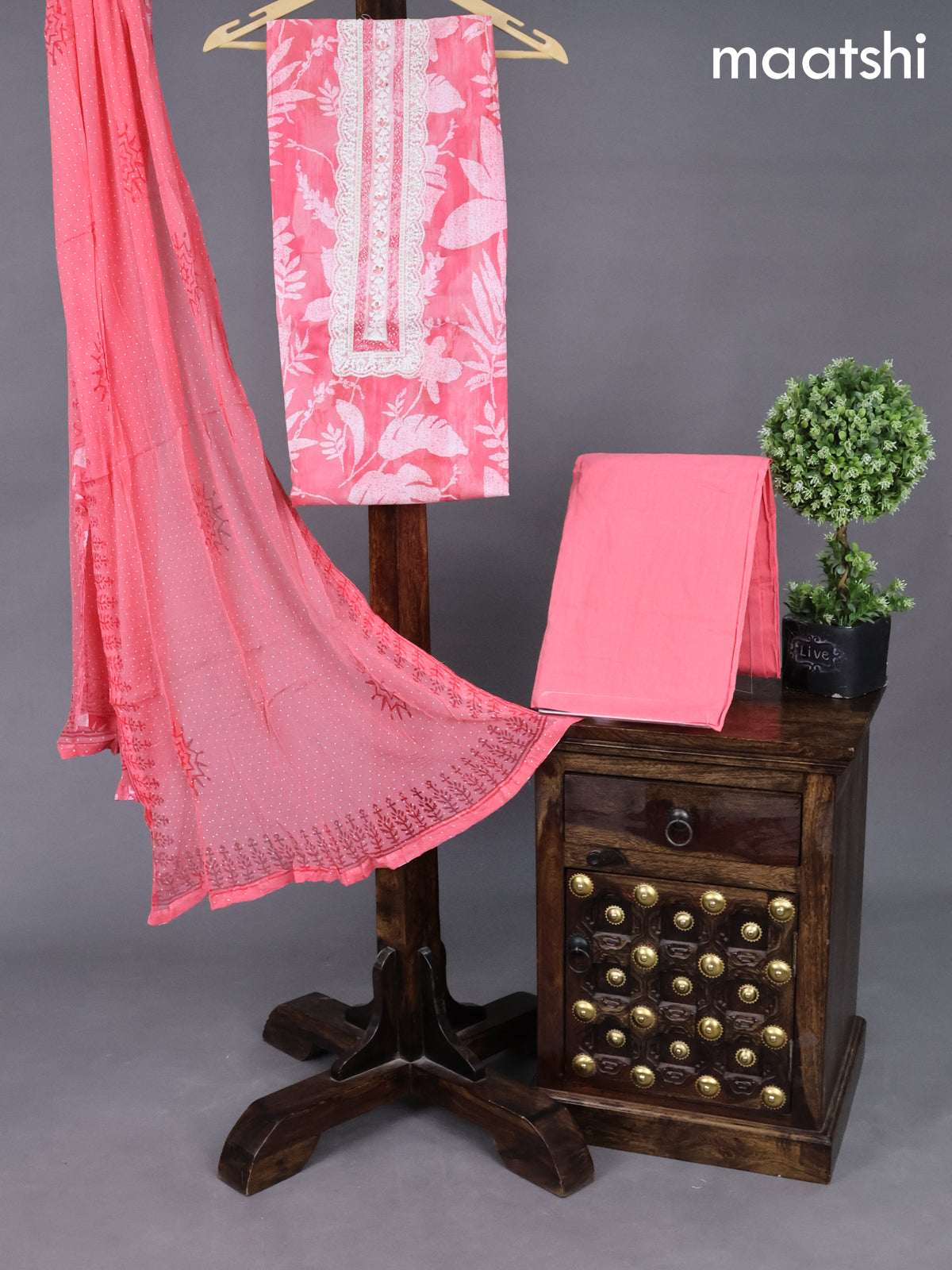 Cotton dress material peach pink with allover prints & lace work neck pattern and bottom & chiffon dupatta