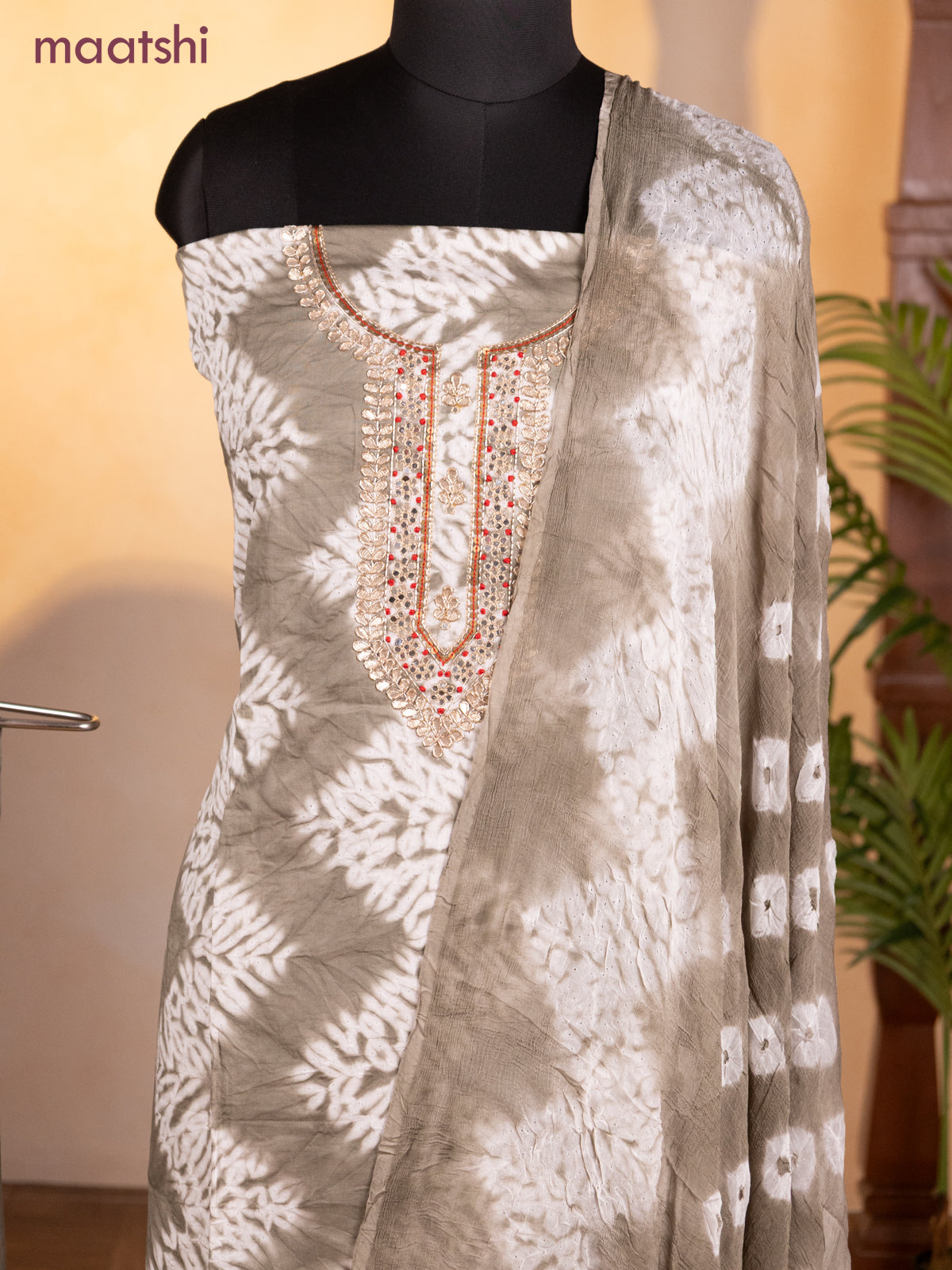 Bandhani dress materials grey with shibori prints & zardosi work neck pattern and bottom & chiffon dupatta