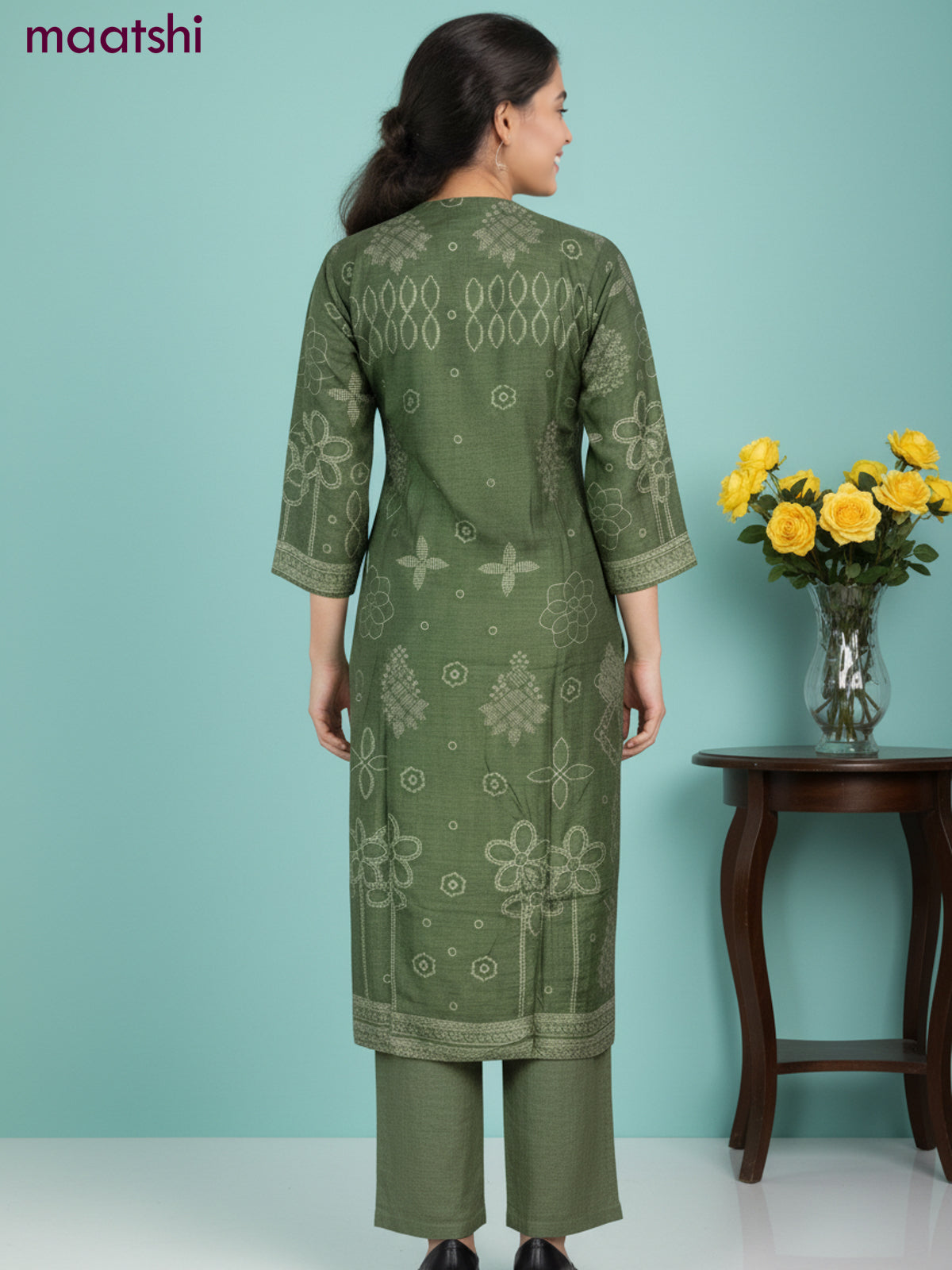 Dola silk salwar suit green with bandhini prints & beaded zardosi work neck pattern and straight cut pant & dupatta