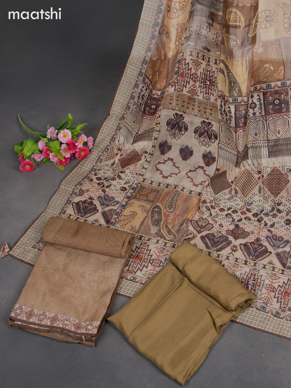 Chanderi dress material mehandi green with kantha stitch work & v neck pattern and bottom & kantha stitch dupatta