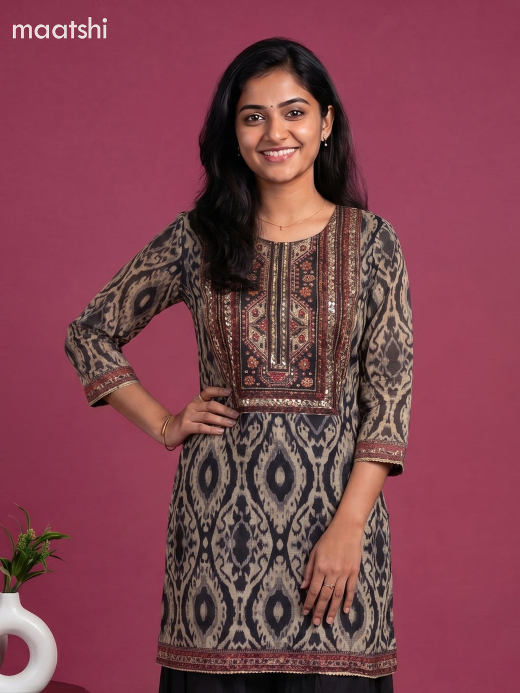 Black Linen Cotton Printed & Embroidery Work Short Co-Ord Set