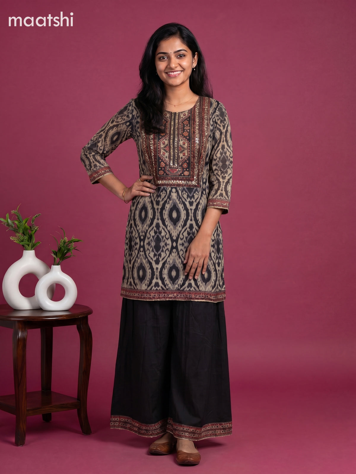 Black Linen Cotton Printed & Embroidery Work Short Co-Ord Set