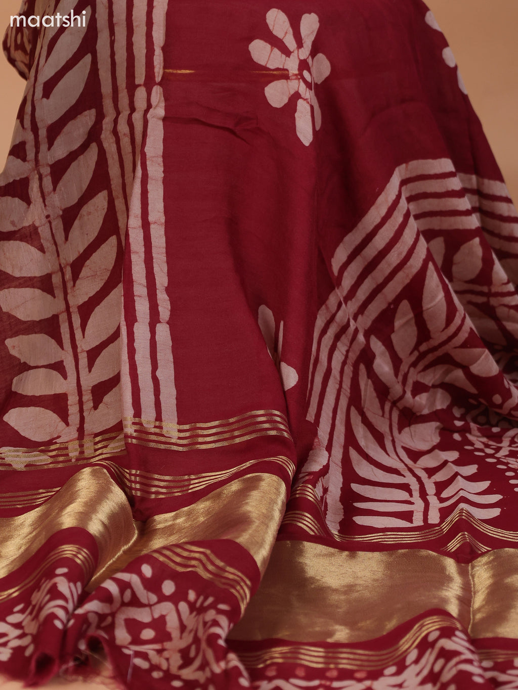 Sap Green and Maroon Cotton Dress Material With Plain Body & Batik Prints Patch Work Neck Pattern and Bottom & Dupatta