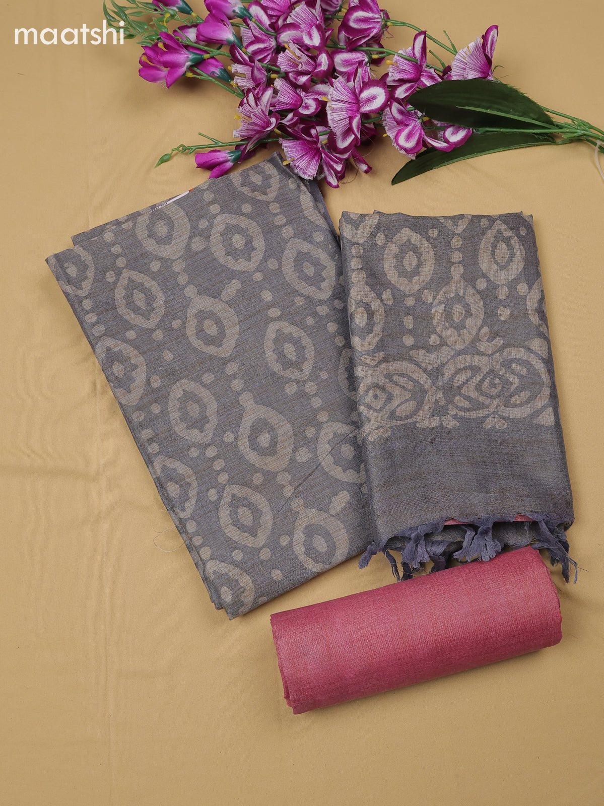 Grey Cotton Dress Material With Batik Prints & Simple Embroidery Work Neck Pattern