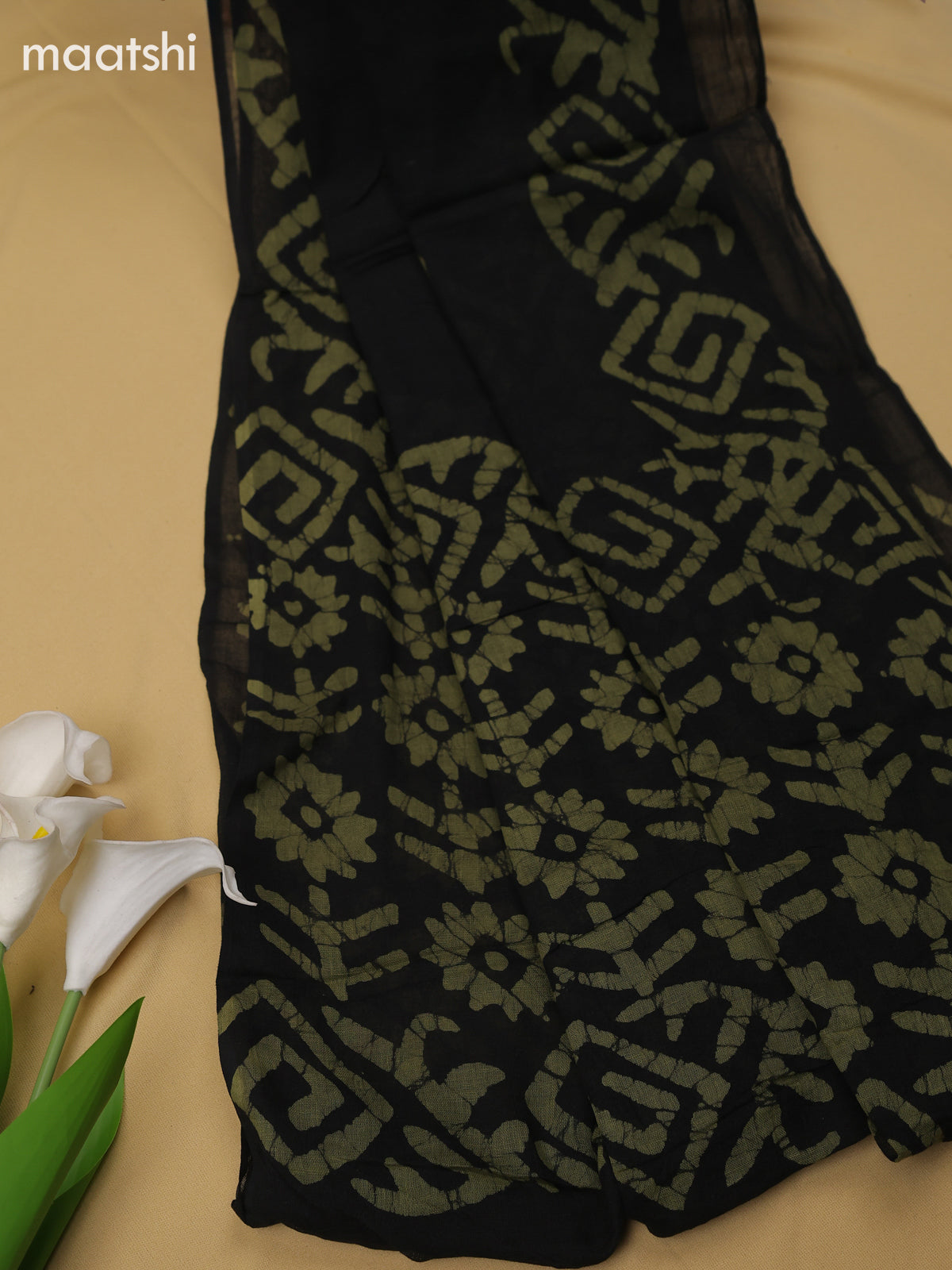 Green and Black Cotton Dress Material With Batik Prints & Simple Embroidery Work Neck Pattern
