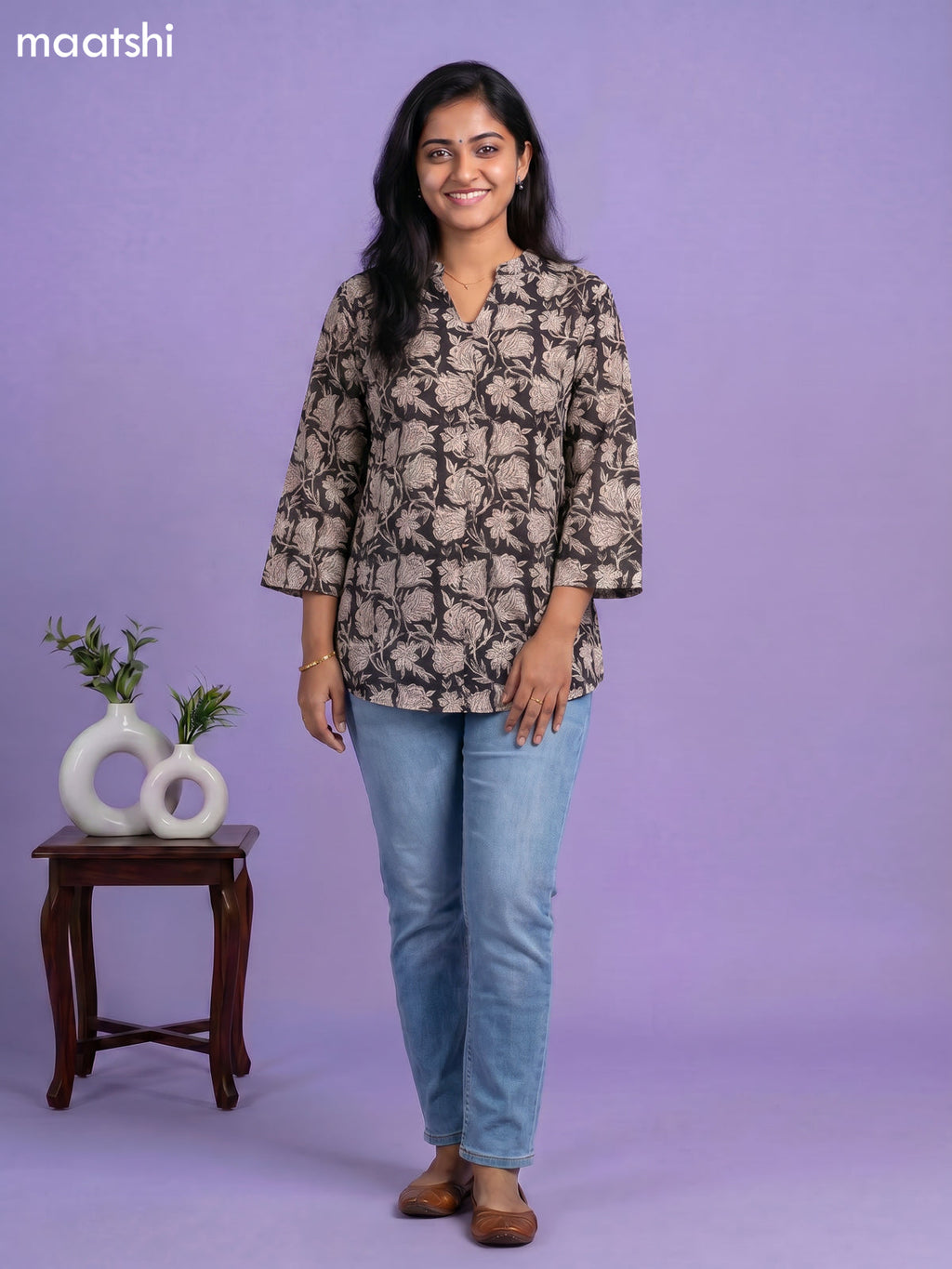 Black Cotton Floral Printed Short Kurti