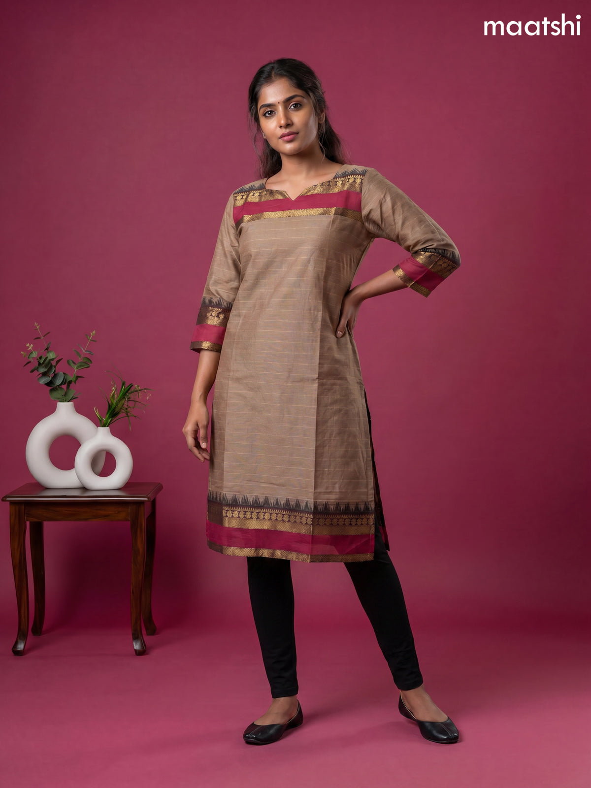 Sandal Chettinad Cotton Straight Kurti