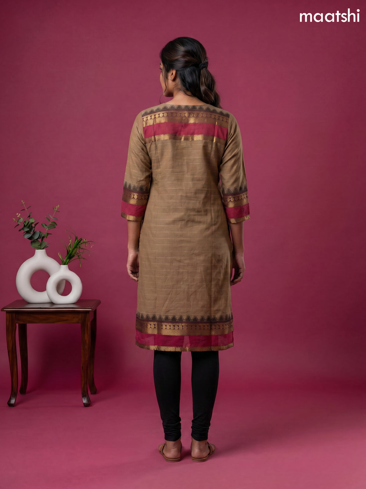 Sandal Chettinad Cotton Straight Kurti