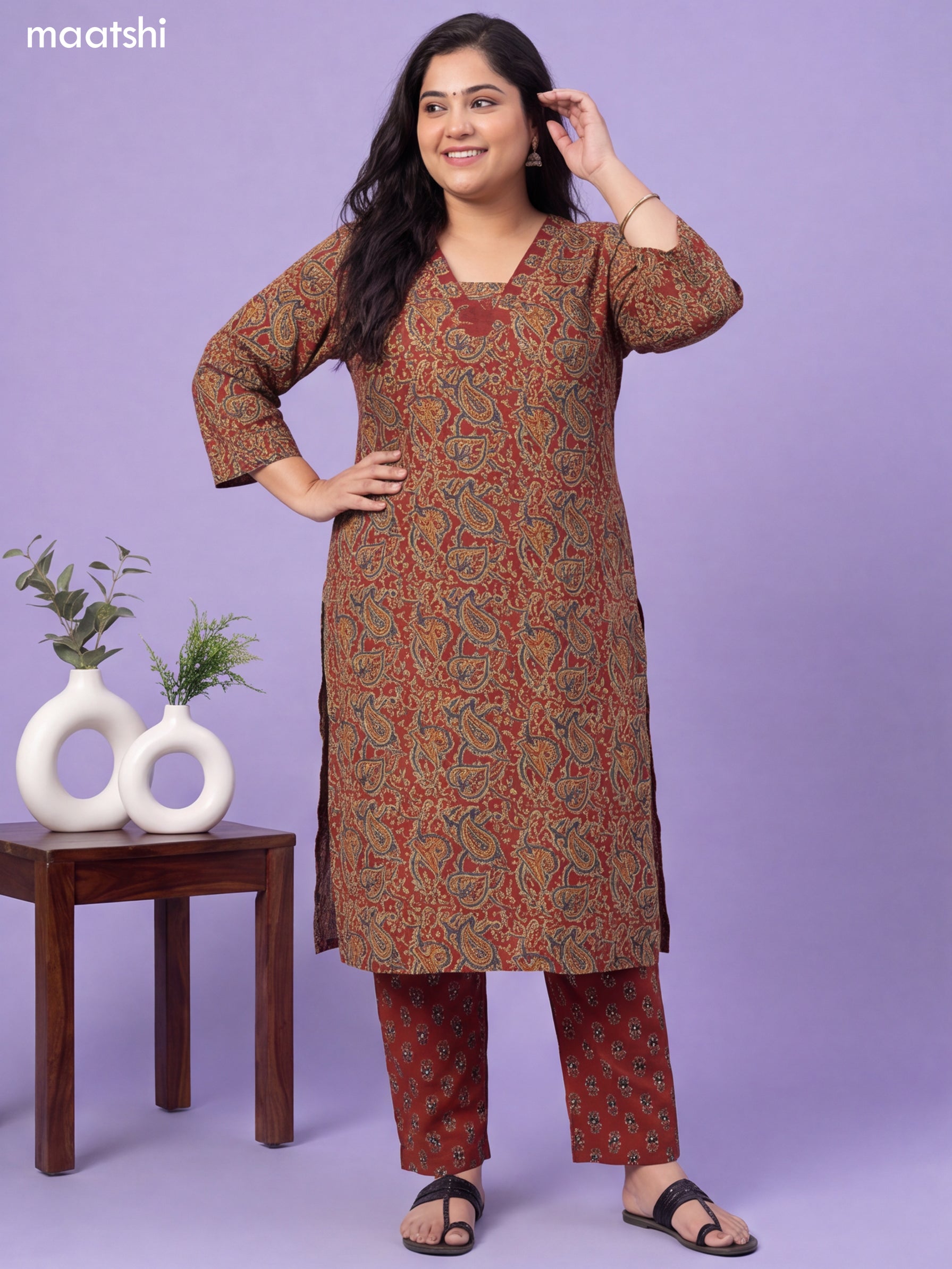 Beige and Maroon Cotton Kalamkari Printed & Embroidery Work Suit