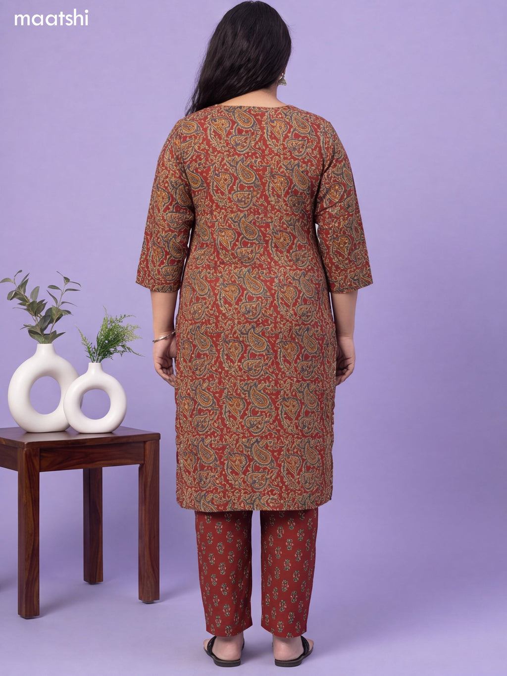 Beige and Maroon Cotton Kalamkari Printed & Embroidery Work Suit