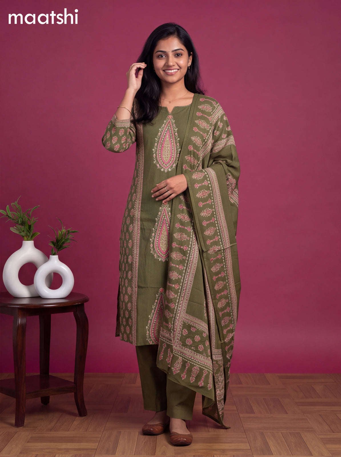Green Cotton Printed Straight Suit