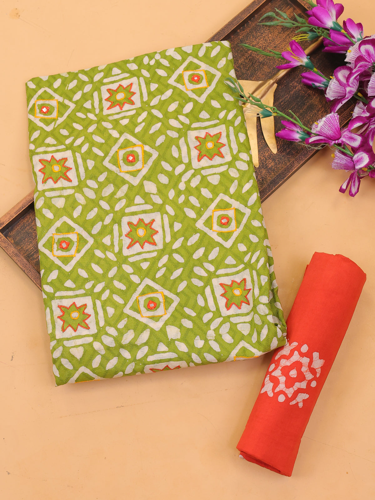 Green and Off White Cotton Dress Material With Allover Batik Prints and Bottom & Dupatta