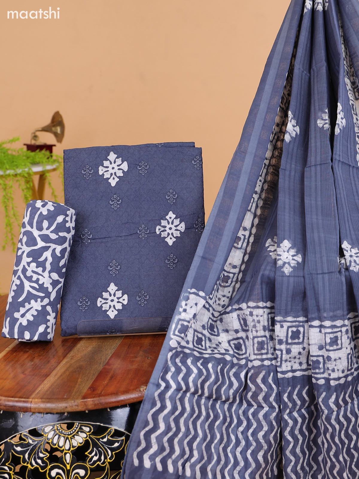 Bluish Grey and Off White Cotton Dress Material With Batik Prints & Embroidery Work Buttas and Bottom & Dupatta