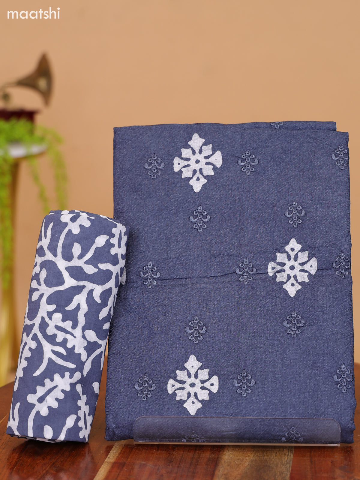 Bluish Grey and Off White Cotton Dress Material With Batik Prints & Embroidery Work Buttas and Bottom & Dupatta