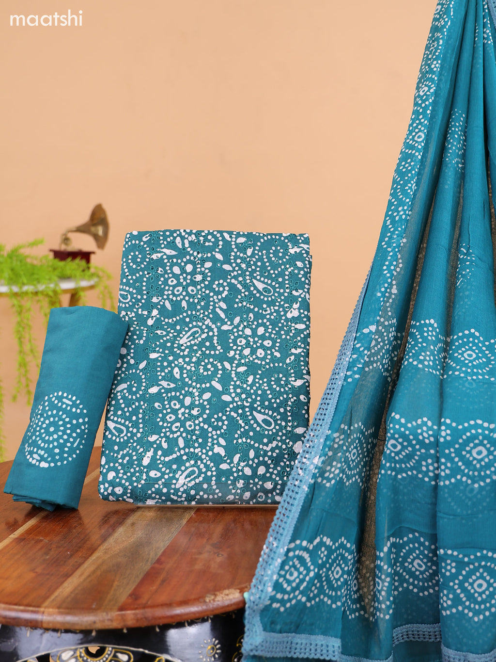 Green and Off White Cotton Dress Material With Batik Prints & Hakoba Work Pattern and Bottom & Dupatta