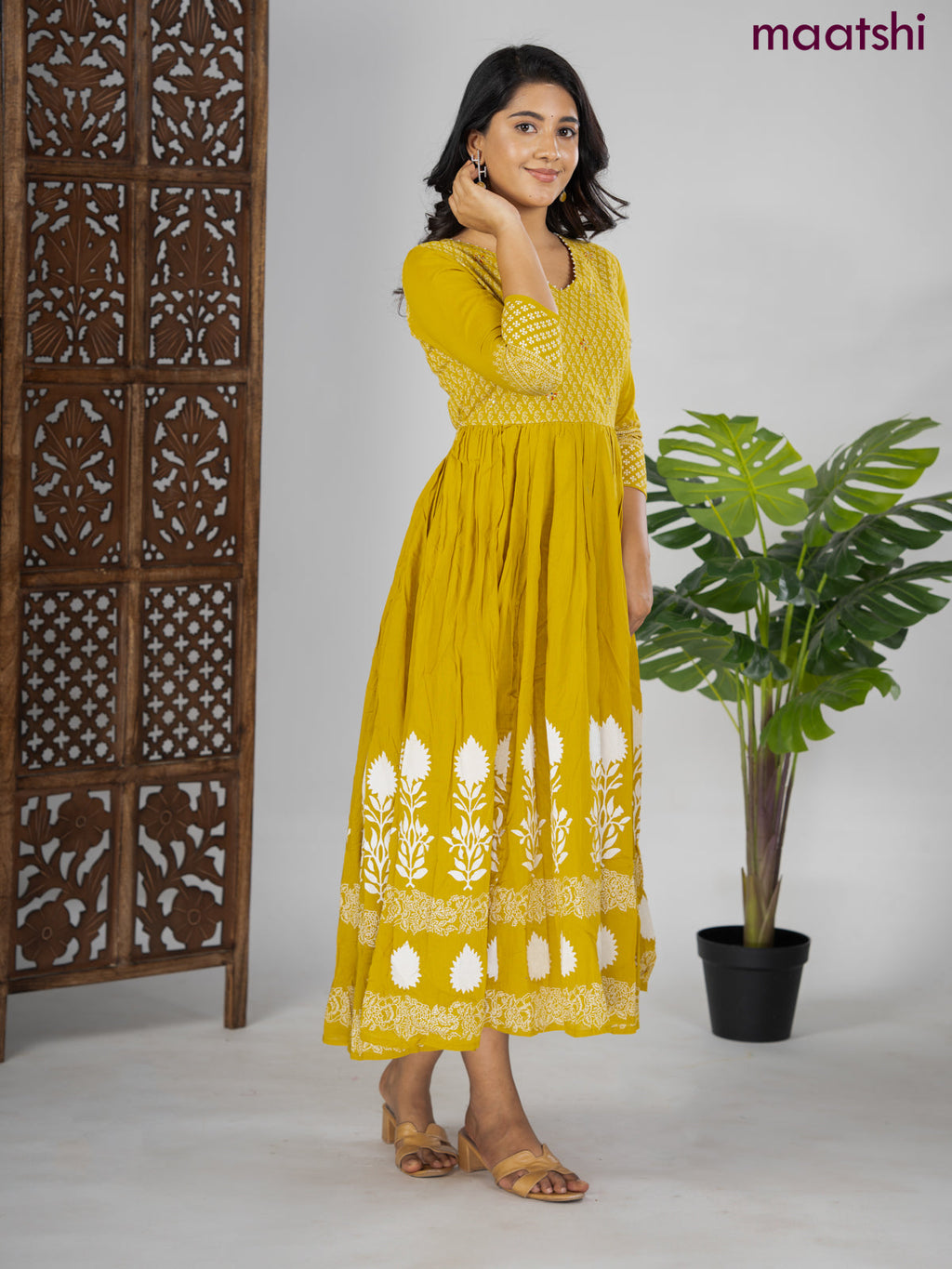 Cotton anarkali kurti mustard shade and off white with prints & beaded work v neck pattern without pant