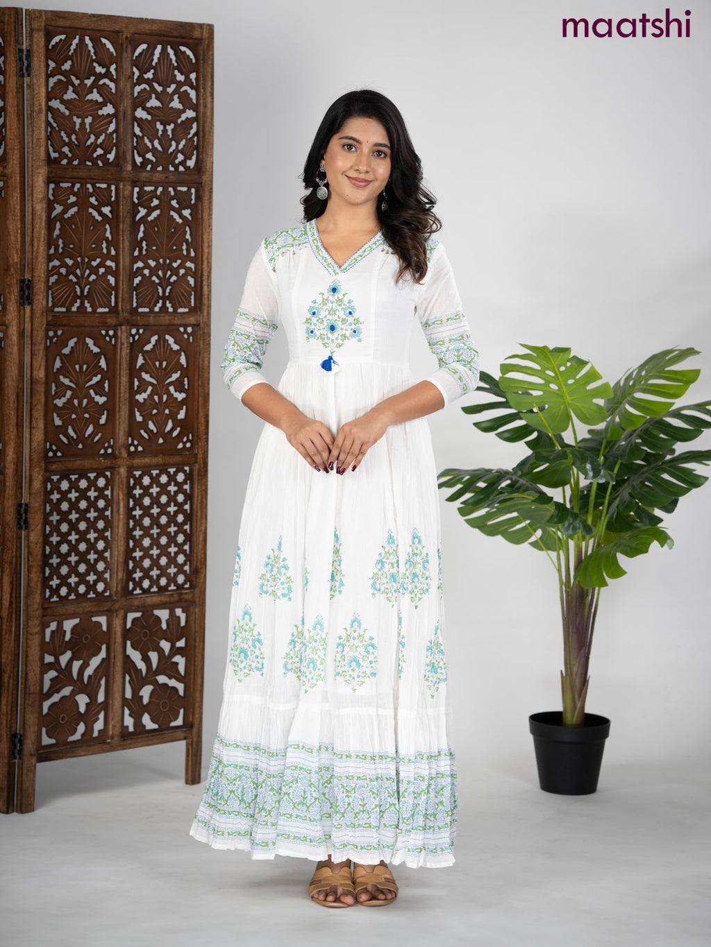 Cotton anarkali kurti off white with prints & embroidery beaded v neck pattern without pant
