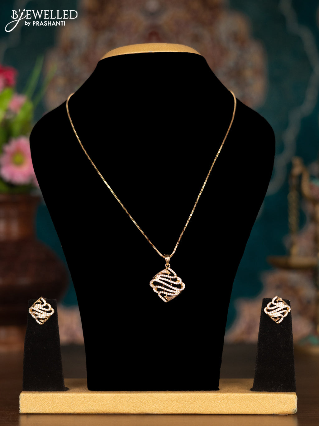 Gold chain with cz stones