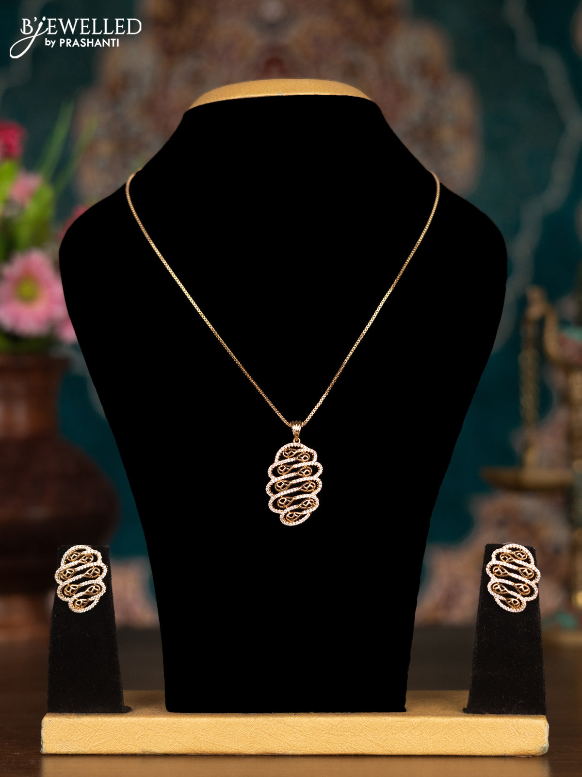 Gold chain with cz stones