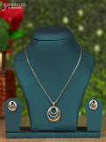 Gold chain with cz stones pendant